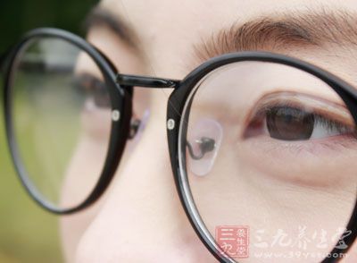 滨州高青按摩去皱法抵御眼部的衰老